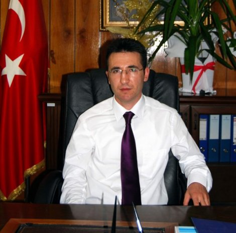Eski kaymakam Üner FETÖ’den yargılanıyor