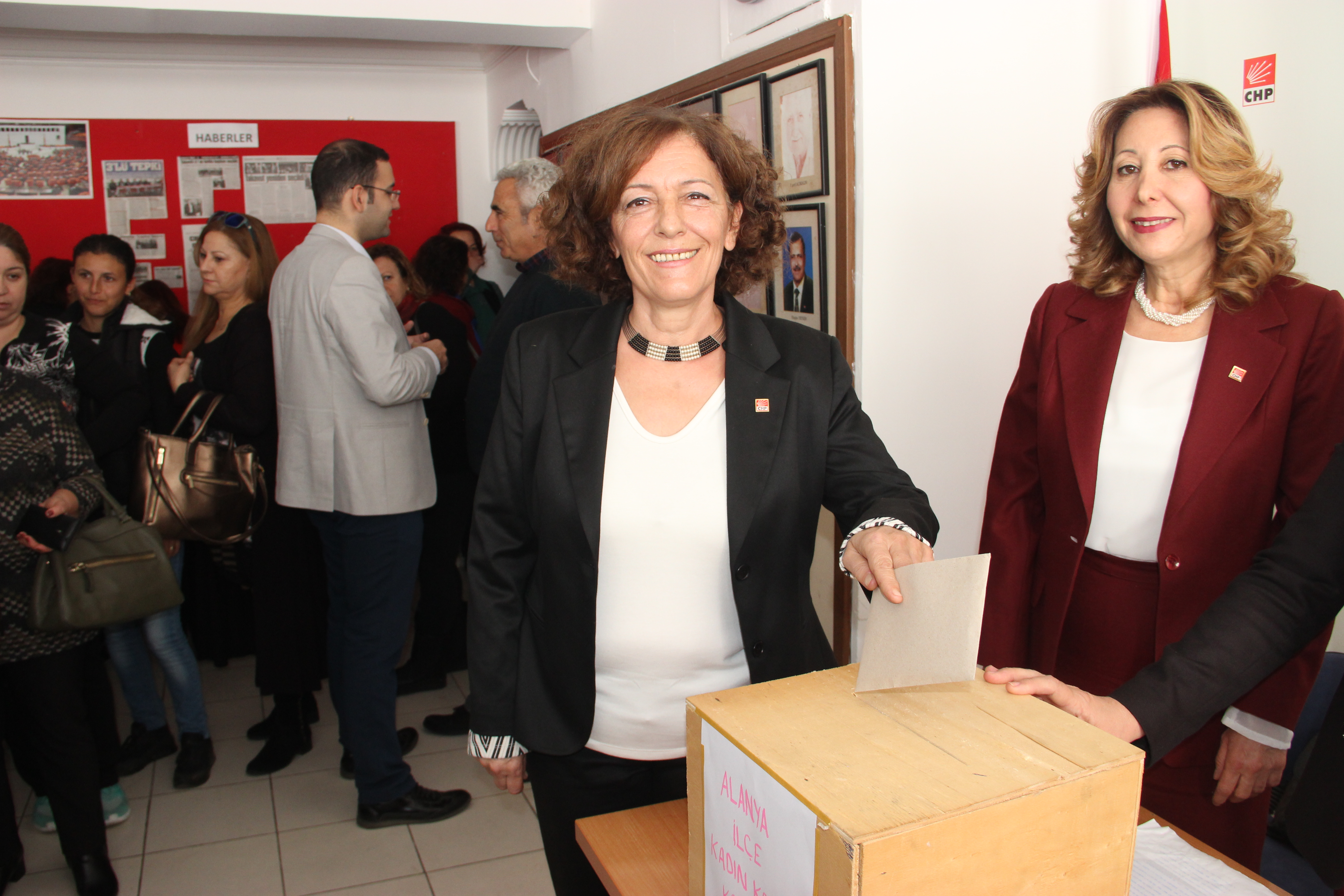 Gündoğmuşlular başkanlığı bırakmıyor