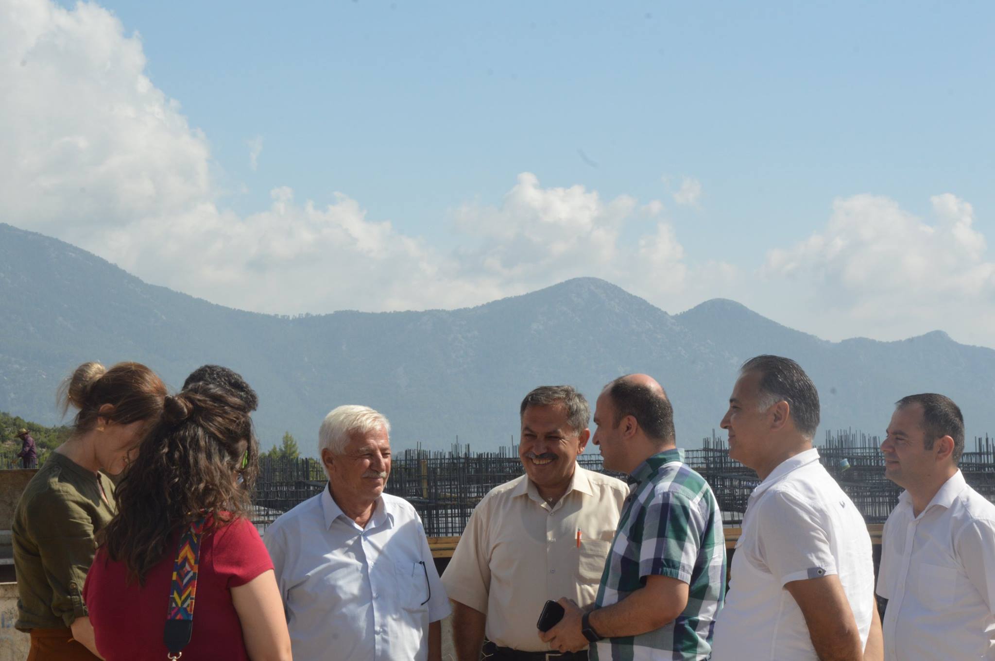 Hastane yükseliyor