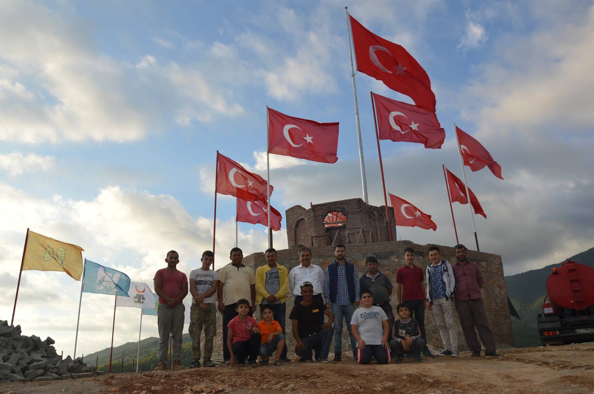 Türk bayrakları zirvede