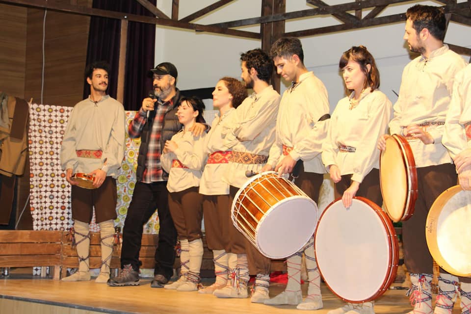 Öğrencilere tiyatro sürprizi