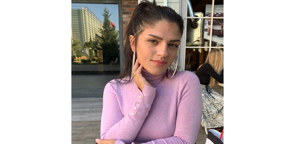 Bir Başka Hayatlar