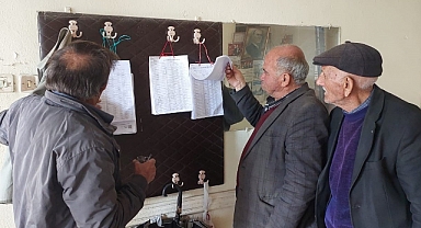 Seçmen listeleri askıya çıktı