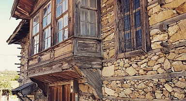 Dünya'da sadece Akseki ve İbradı bölgesinde bulunuyor