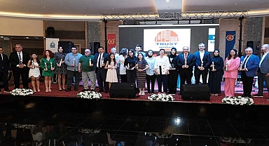 Göğsümüz kabardı