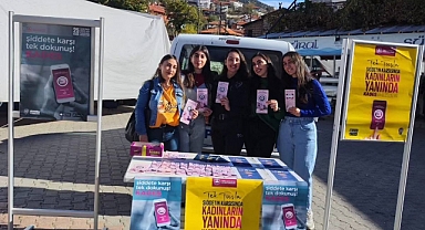 Kadına şiddete dikkat çektiler