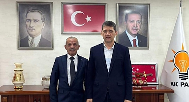 Adaylardan İl Başkanı’na ziyaret