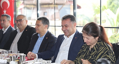 Başkan Yücel, basın mensuplarını buluşturdu