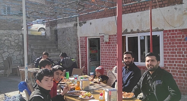 Kamp programı sürüyor