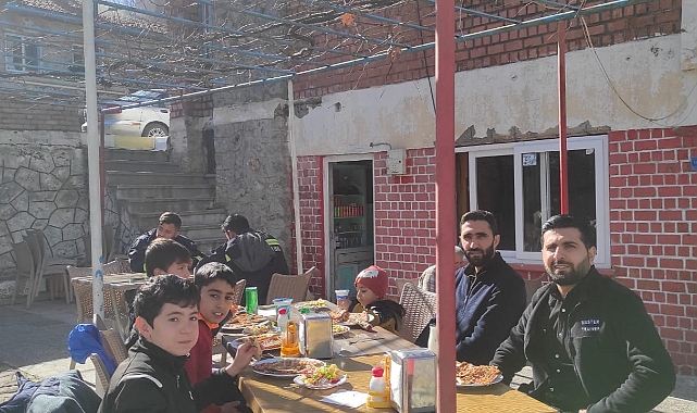 Kamp programı sürüyor