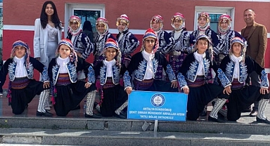 Halk oyunları ekibi Antalya’ya davet edildi