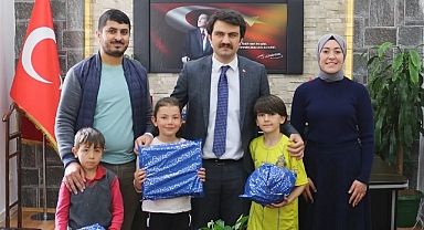 Kitap kurtlarına ödül