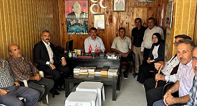 Hemşehrilerimizle hemhal olup sorunlarını dinliyoruz