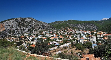 ‘Satmak yerine tarıma kazandırılmalı’