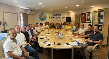 Alanya Kent Konseyi geniş katılımlı bir toplantı gerçekleştirdi