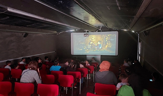 Altın Portakal Sinema Tırı sinemaseverlerle buluştu