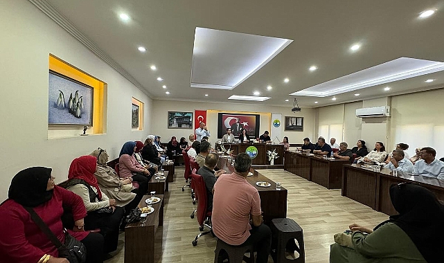 Belediye Başkanı İlkay Akça'dan muhtarlarla buluşma