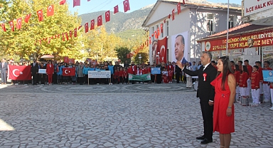 101. Yıl coşkuyla kutlandı