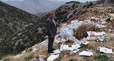 Belediye atıkları ortalığı karıştırdı