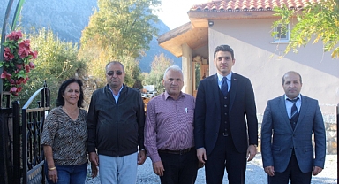 Taleplere kulak verdi