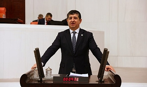 CHP’li Arı, trafik sigortası karmaşasını meclise taşıdı