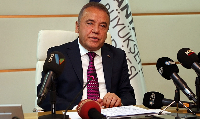 Muhittin Böcek’ten asgari ücret tepkisi