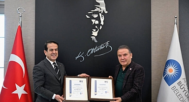 Büyükşehir Belediyesi’ne ISO belgesi teslim edildi