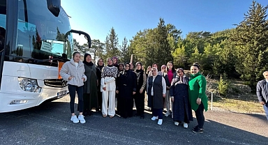 AK Parti Gündoğmuş Teşkilatı İl Kongresi’ne katıldı