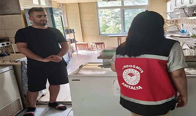 Gündoğmuş’ta gıda işletmesine denetim yapıldı
