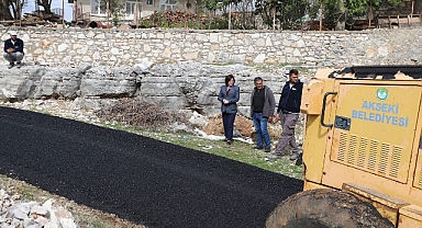 Başkan Akça, yol çalışmalarını inceledi