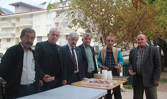 İYİ Parti Atatürk için mevlit okuttu