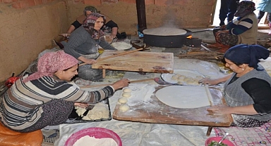 Akseki’de kadınlardan imece usulü kış hazırlığı