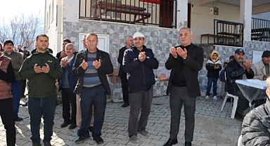 Gülen, “Hem makamında, hem vatandaşın yanında”