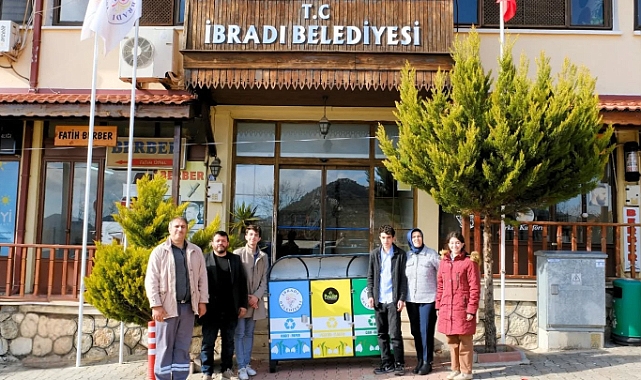 İbradı Belediyesi’ne güneş enerjili ayrıştırma kumbarası